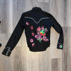 Antik Denim Black Floral Embroidered Top